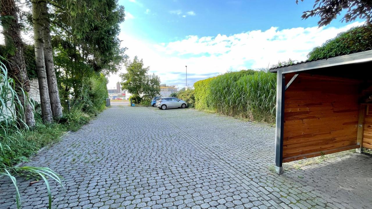 Schoenes City-Apartment Mit 2 Schlafzimmer, Parkplatz, Ruhig Und Hell, D46-Dg Oldenbourg Extérieur photo