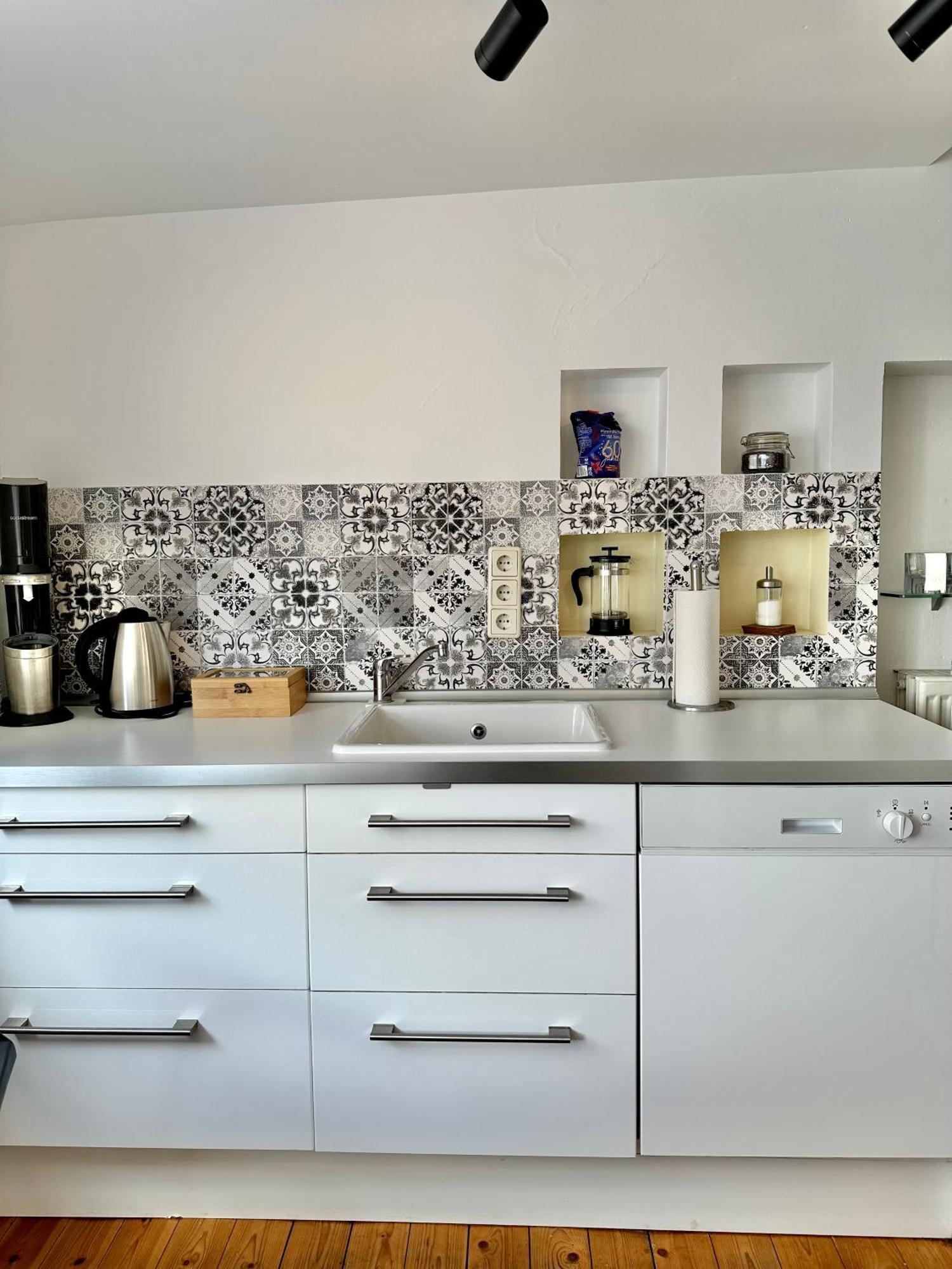 Schoenes City-Apartment Mit 2 Schlafzimmer, Parkplatz, Ruhig Und Hell, D46-Dg Oldenbourg Extérieur photo