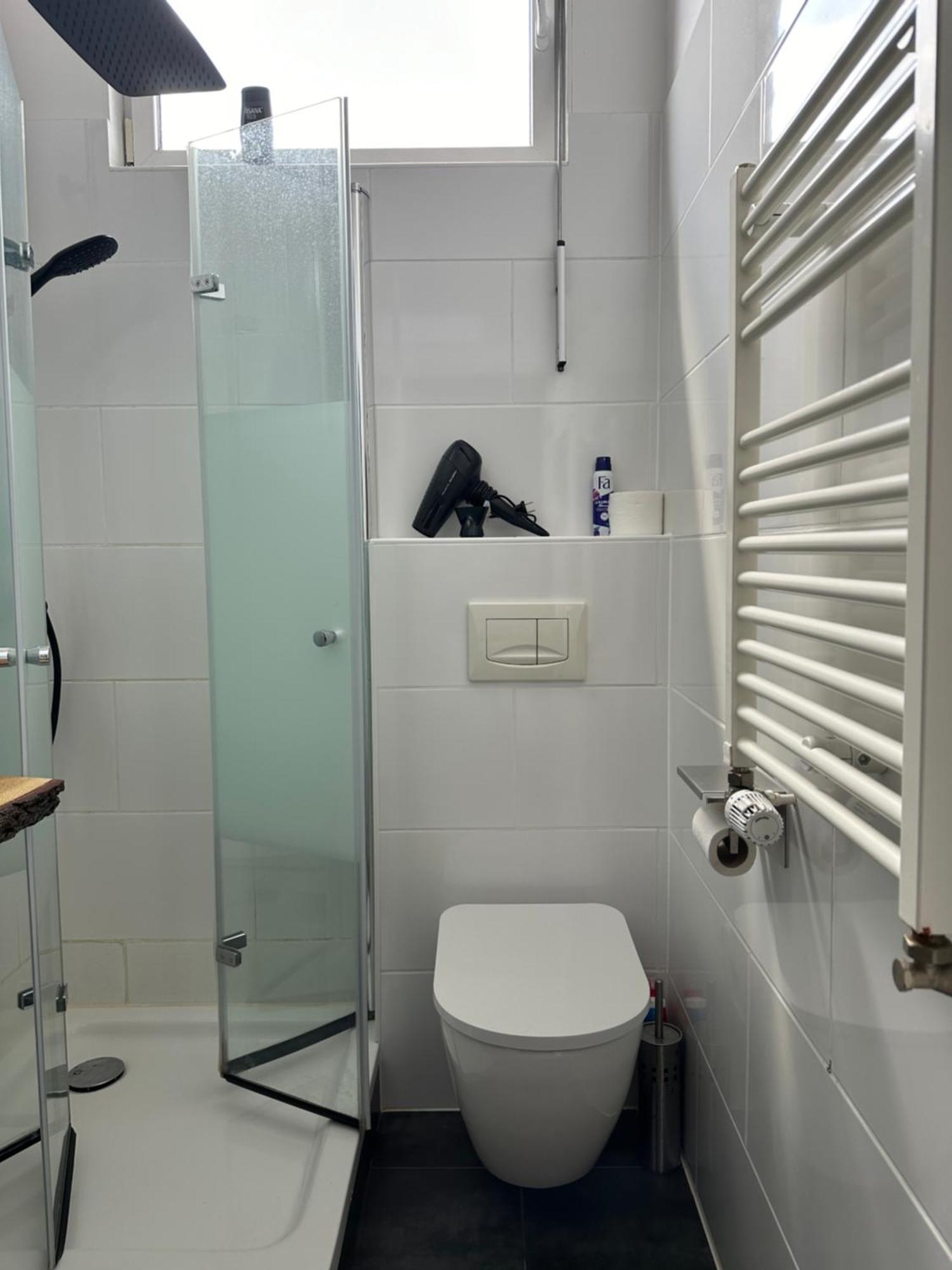 Schoenes City-Apartment Mit 2 Schlafzimmer, Parkplatz, Ruhig Und Hell, D46-Dg Oldenbourg Extérieur photo